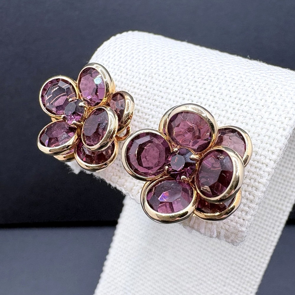 Vintage Flower Floral Purple Crystal Pierced Earrings Gold Tone Classic Glam